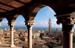 Domenica 28 Ottobre Visita alla città di Siena