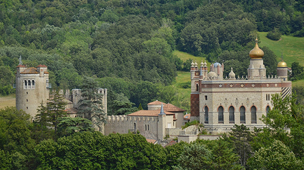 Domenica 11 dicembre Visita Guidata alla Rocchetta Mattei